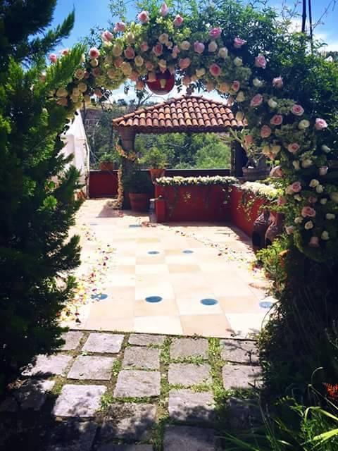 Hotel Boutique Casa Angelitos Альенде Экстерьер фото